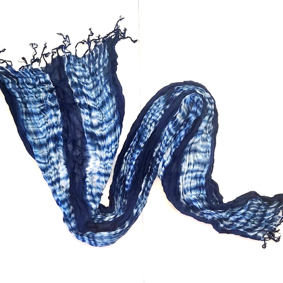 Tie-dye scarf - Picture 1 of 5